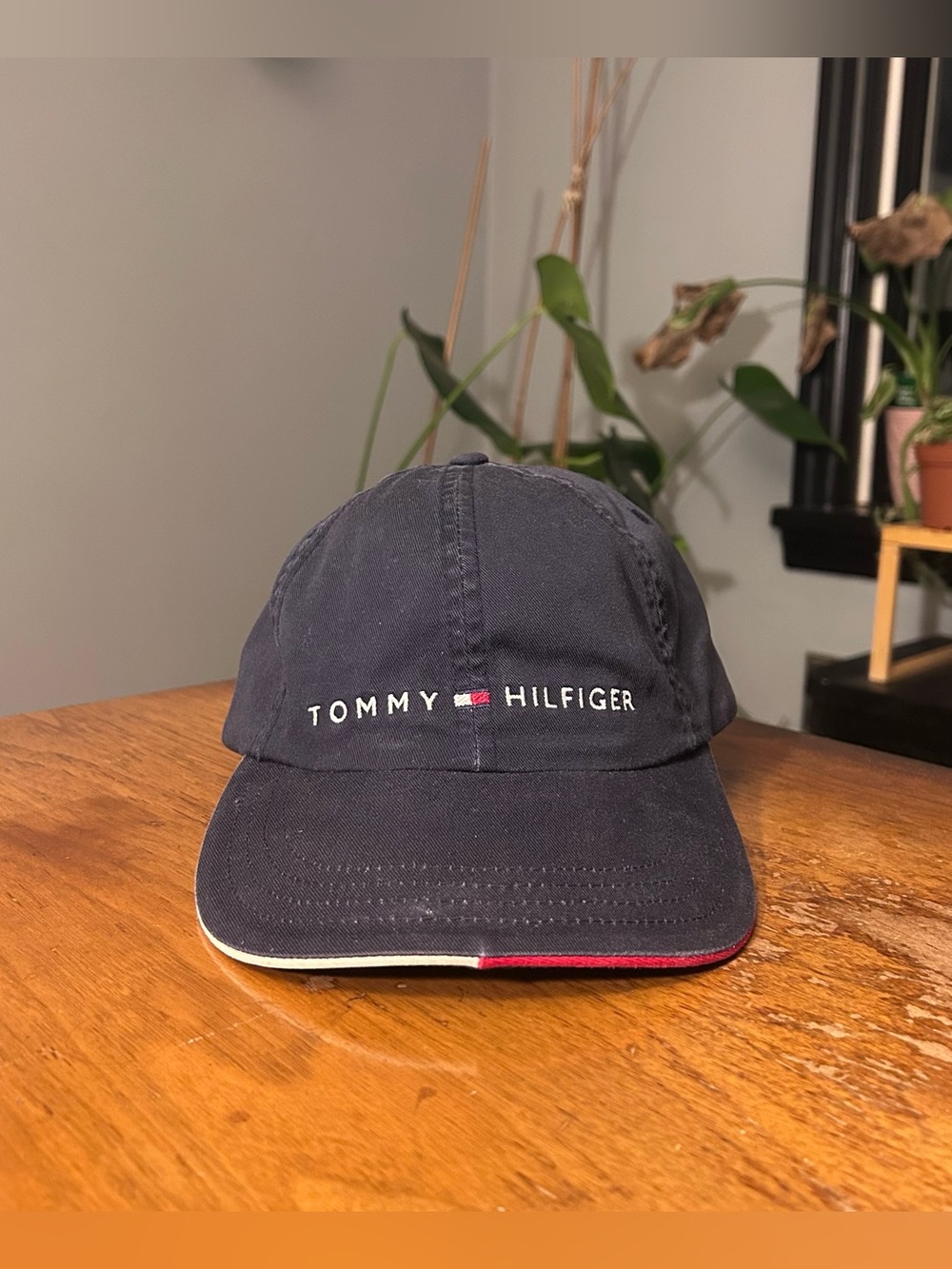 Vintage Y2K Tommy Hilfiger Preppy Embroidered Logo Navy Strapback Dad Hat Cap